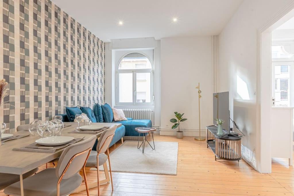 Apartment Plumeria: Peaceful Grand Near Station With Free Parking