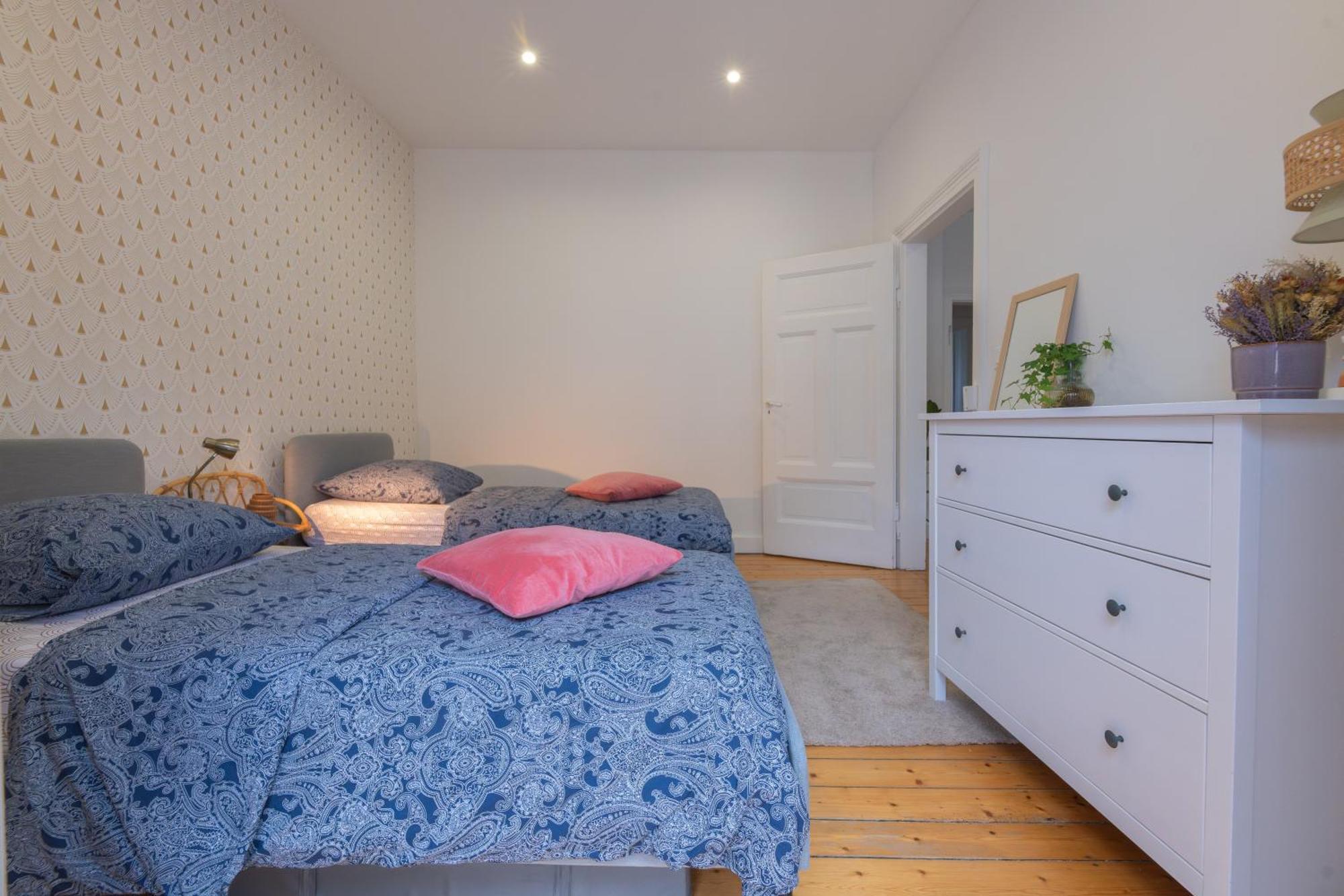 Plumeria: Peaceful Grand Near Station With Free Parking Apartment *